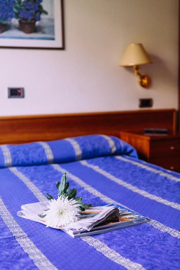 דורנגו Hotel Ocamino מראה חיצוני תמונה